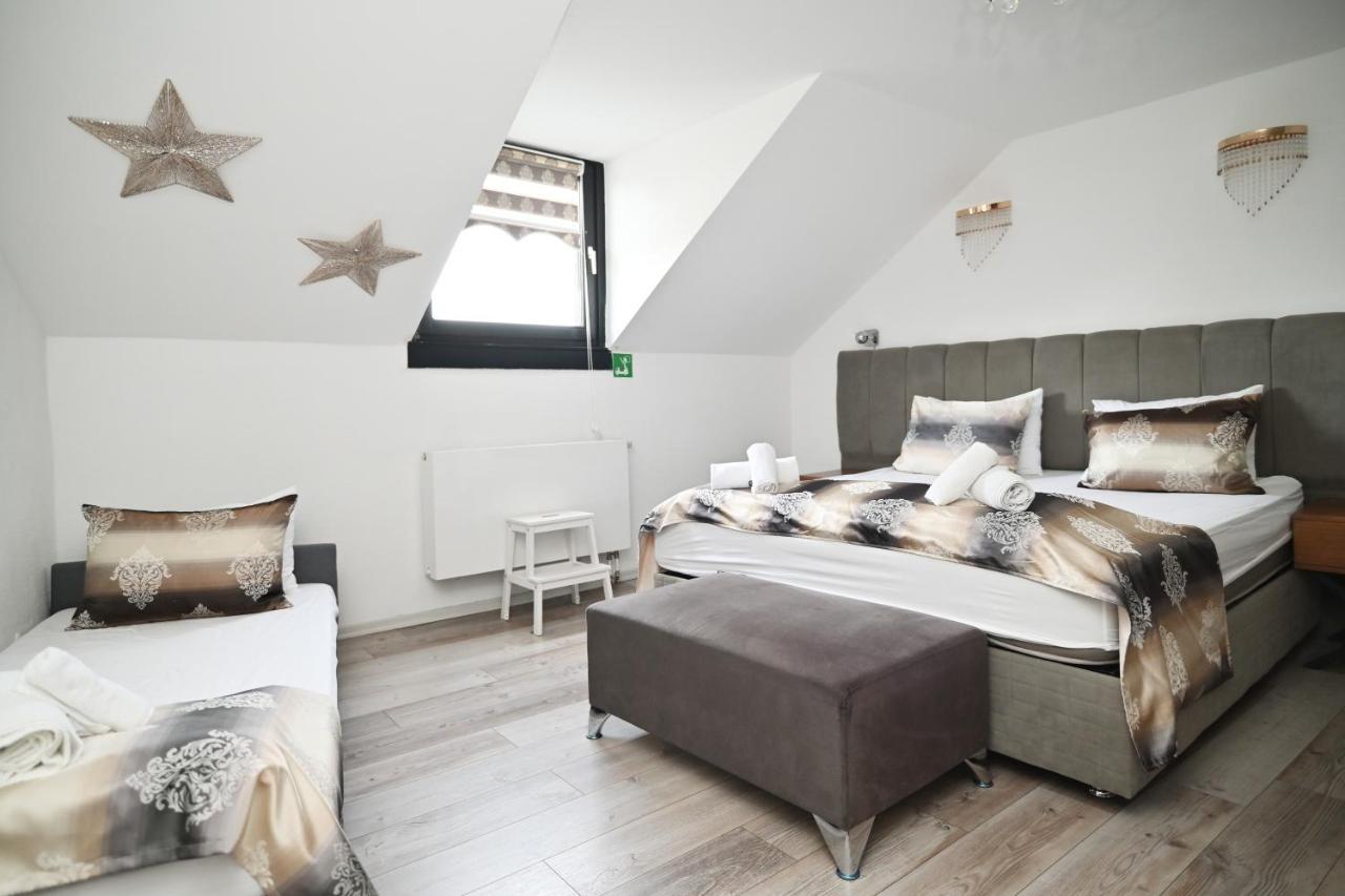 Ferienwohnung&Aparts By Kispet Group Hotels In Oberhausen Oberhausen  Eksteriør bilde