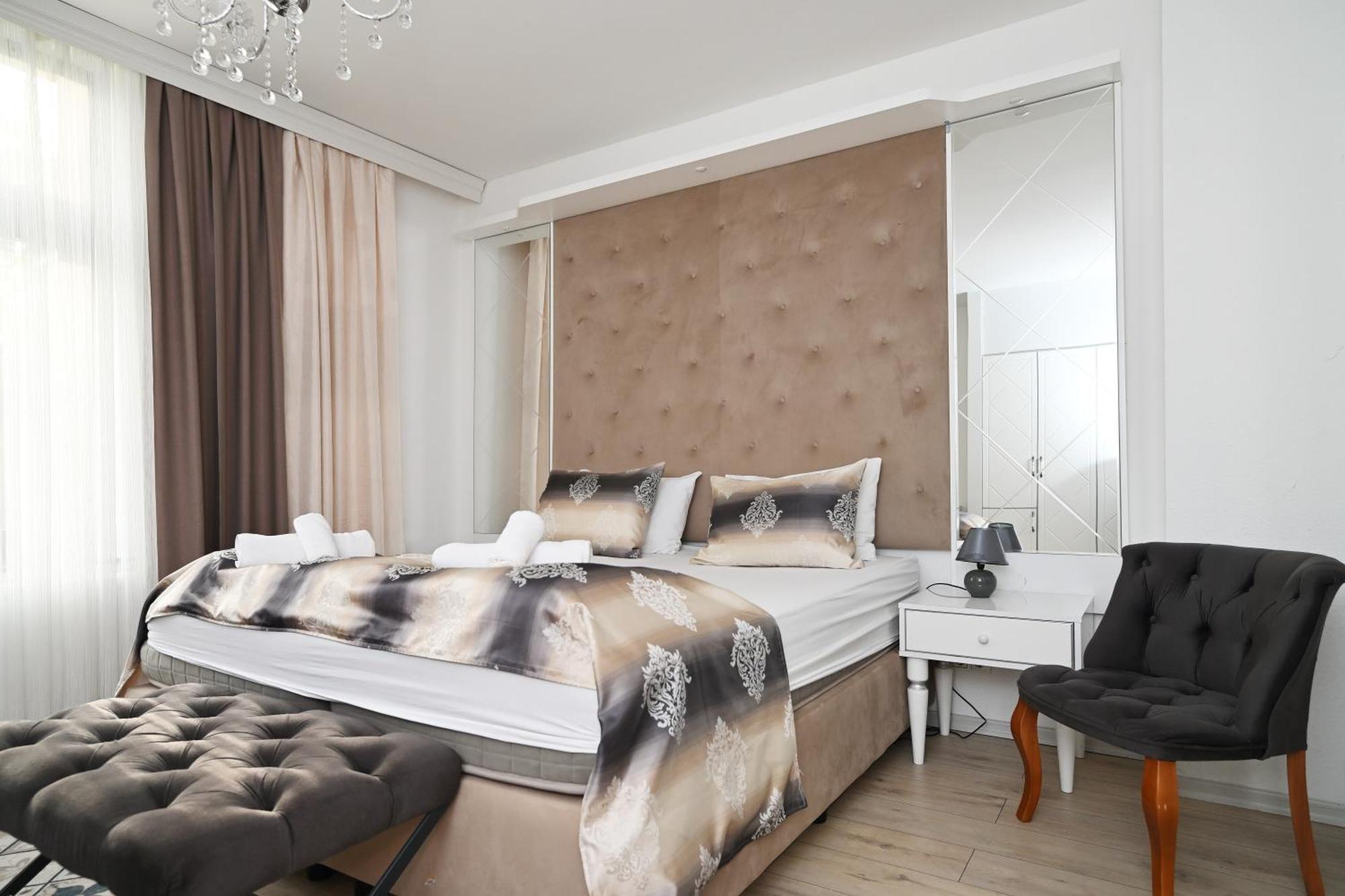 Ferienwohnung&Aparts By Kispet Group Hotels In Oberhausen Oberhausen  Eksteriør bilde